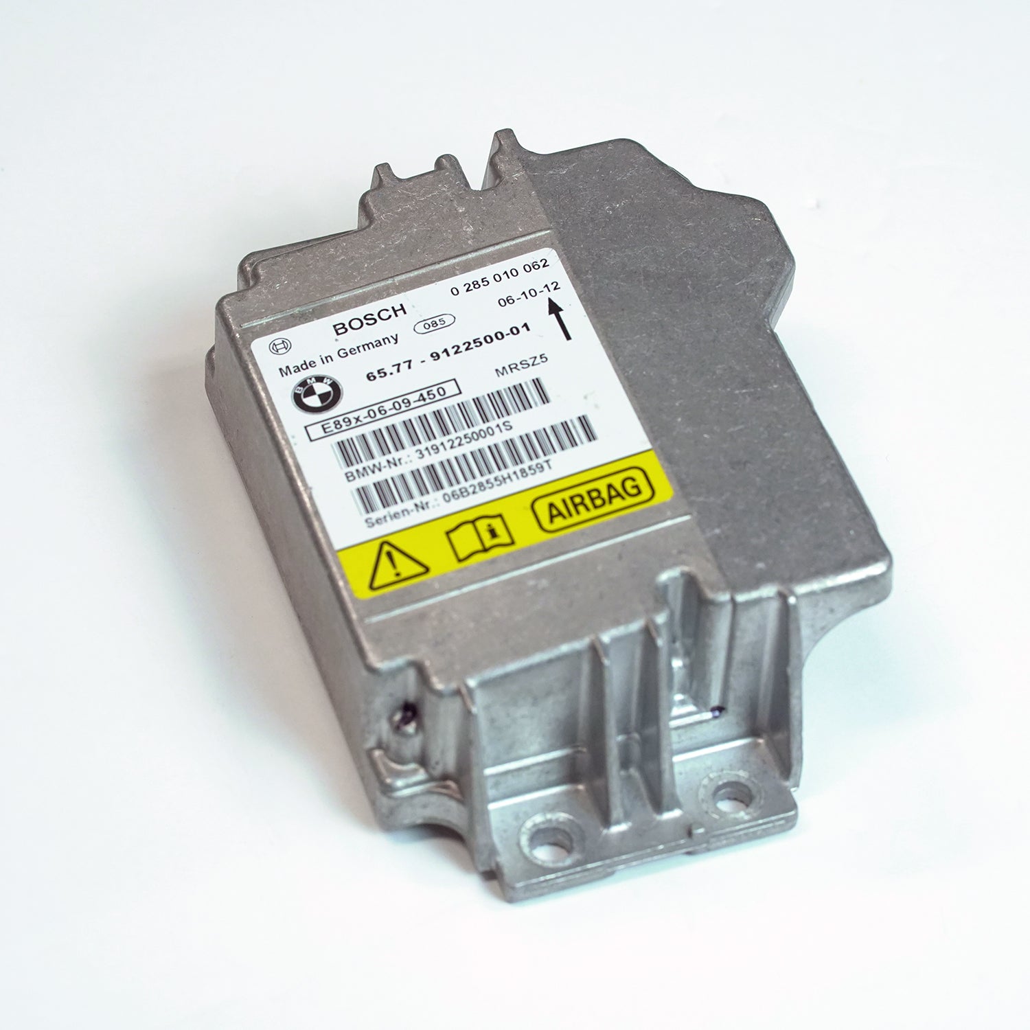 BMW Airbag Module Reset – All Models | SRS Airbag Light Reset & Crash Data Removal