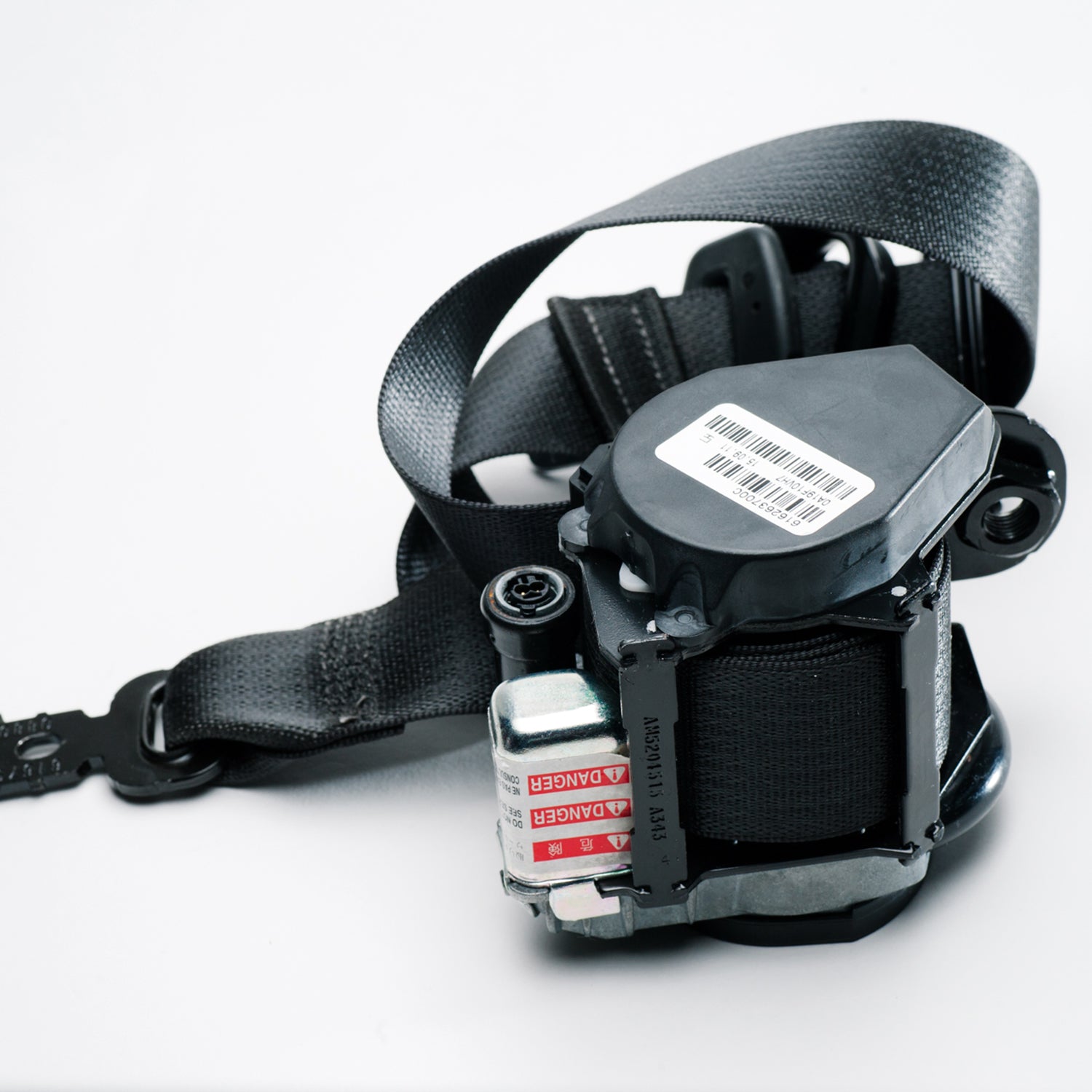 Fix a Stuck Seat Belt After Accident – OEM Seat Belt Repair Service